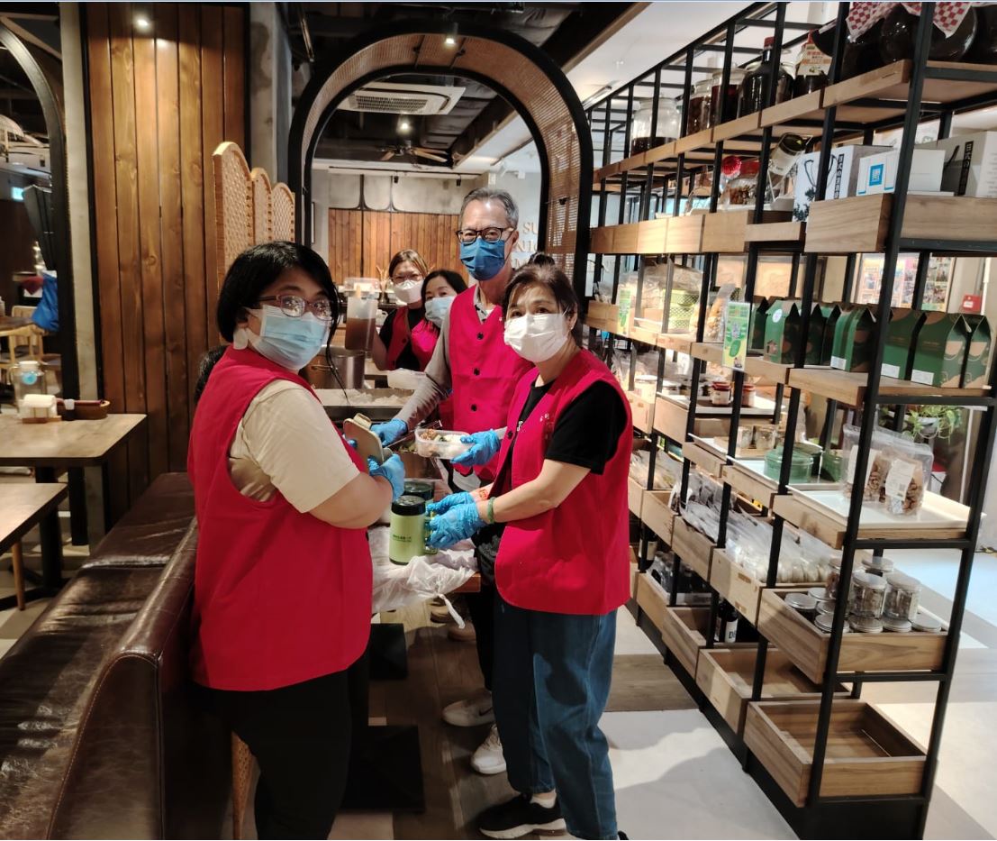 Meal Boxes Distribution with Gingko House